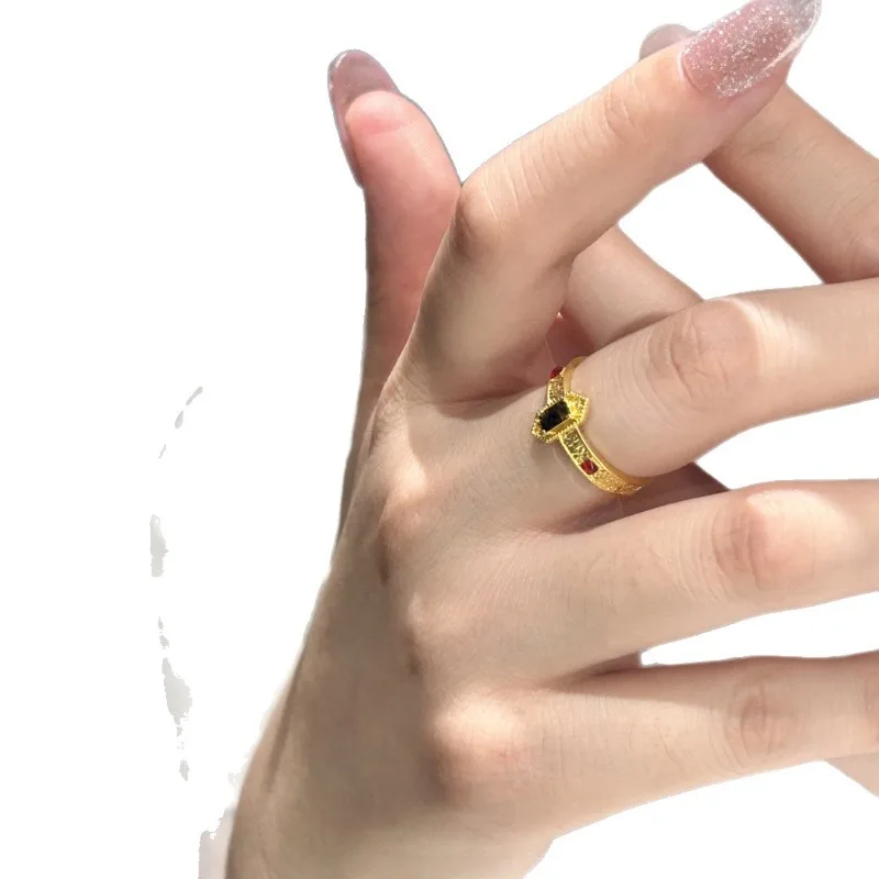 خاتم ذهبي عتيق شعبي من العصور الوسطى من Xiaohongshu للسيدات خفيف فاخر مرصع بالزركون خاتم قابل للتعديل ذو إحساس متقدم