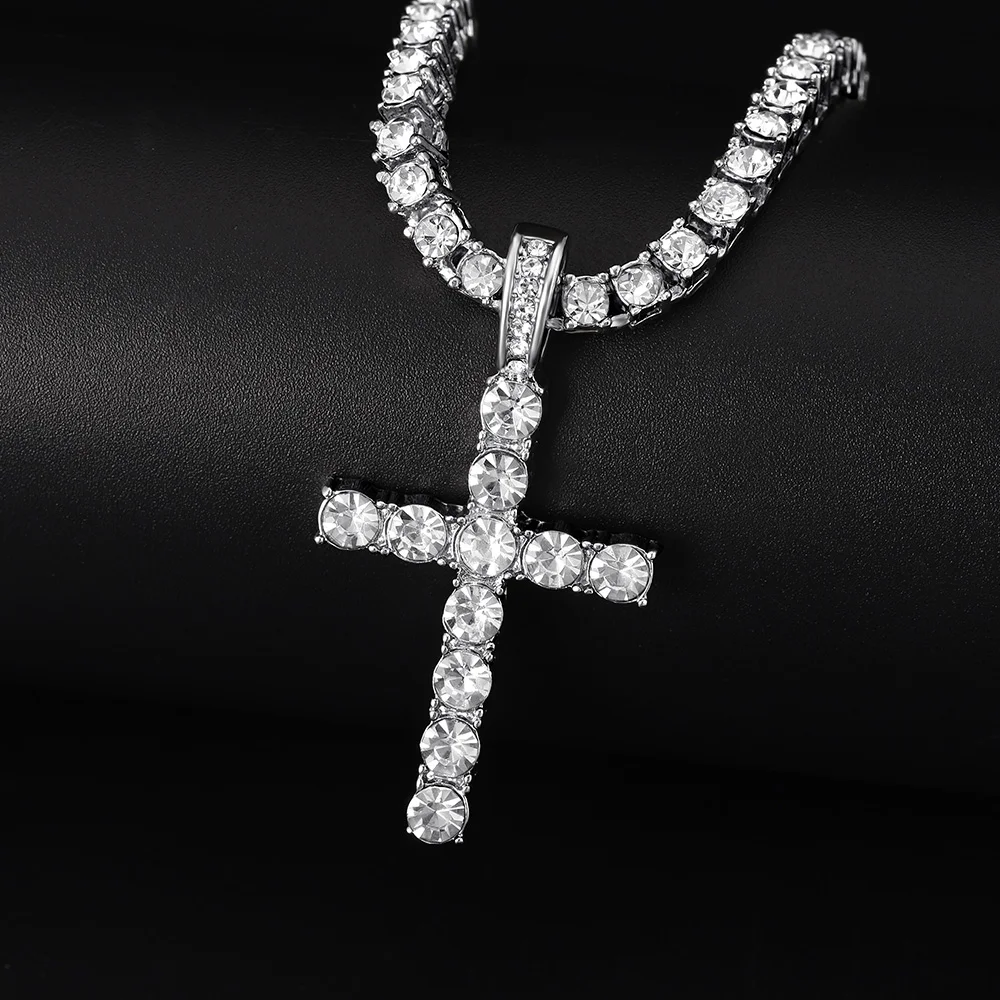 

Iced Out Bling Cross Pendant Necklace Unisex Hip Hop Jewelry 4MM Cubic Zirconia Tennis Chain Trendy Exquisite Shiny Accessories For Men Women