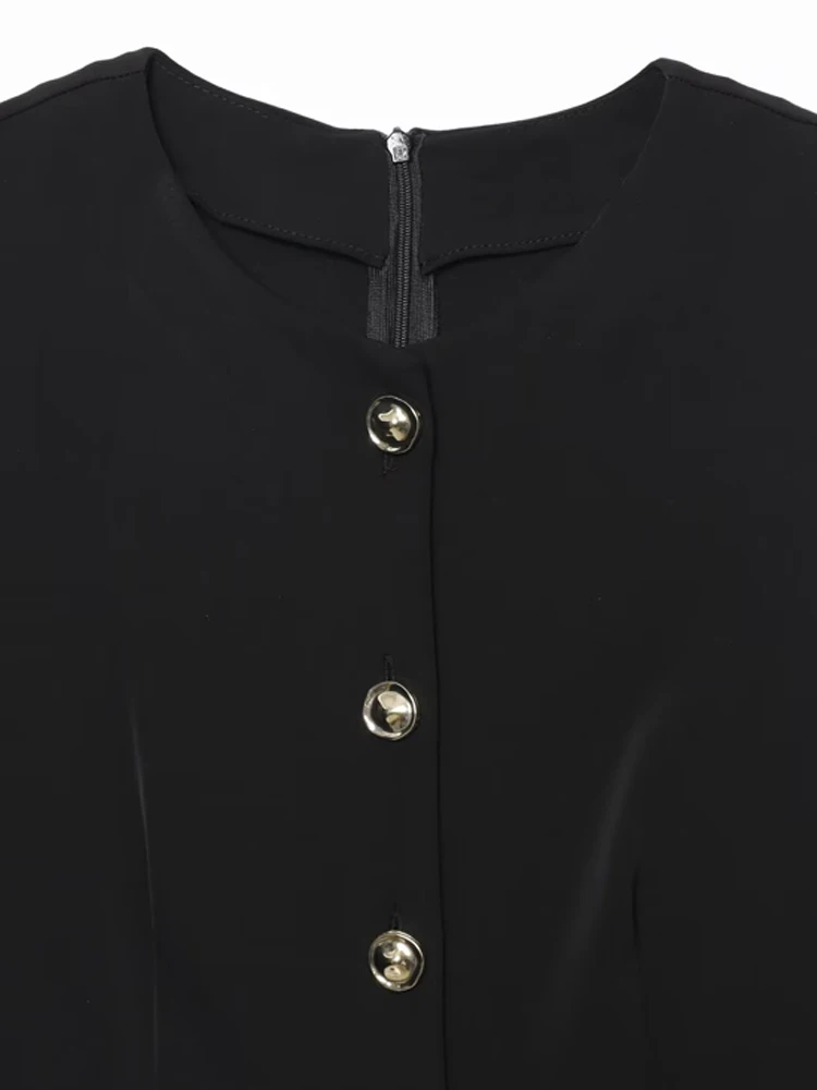 Women's Fashion Belted Sleeveless Button-Up Playsuit with Front Pockets Stylish Female Jumpsuit for Casual Wear