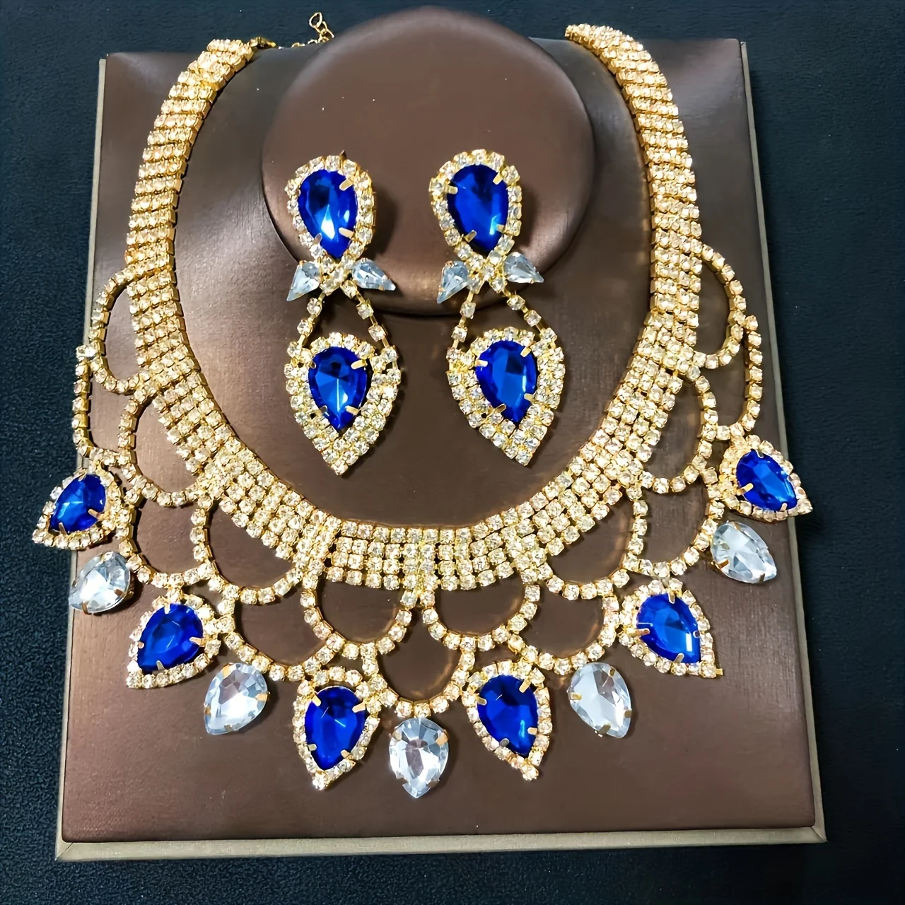 Fashionable ladies\' exaggerated and exquisite handmade rhinestone necklace earring set, bride\'s dance dress jewelry accessories