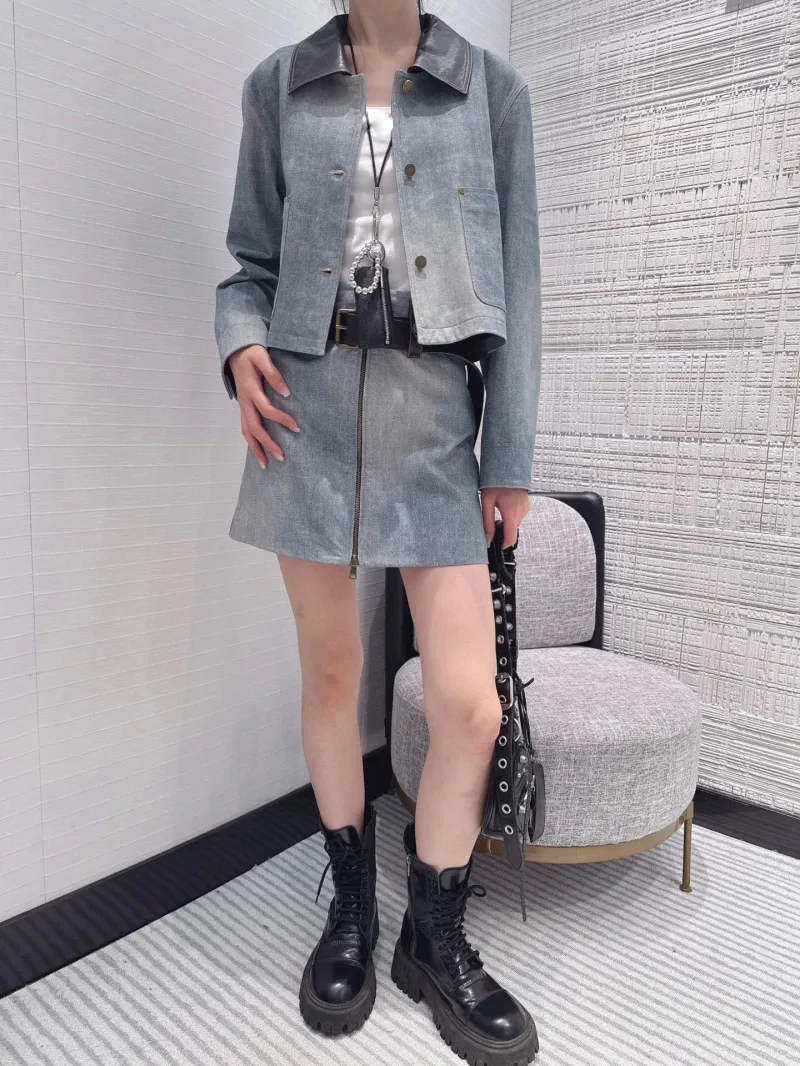 Motorcycle style women's skirt, fashionable and exquisite, high-end retro denim denim denim leather belt, mini skirt