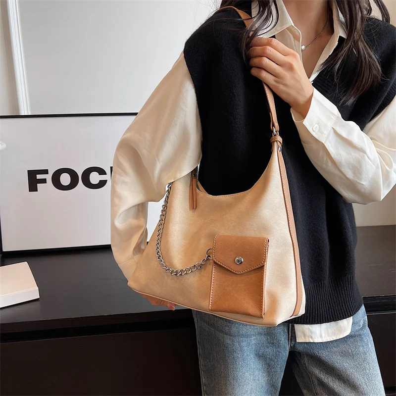 MOODS Fashion Hobo Shoulder Bags For Women Chain Decor Soft PU Pure Color Casual Street Shopping Tote Bag 2023 Latest Handbags