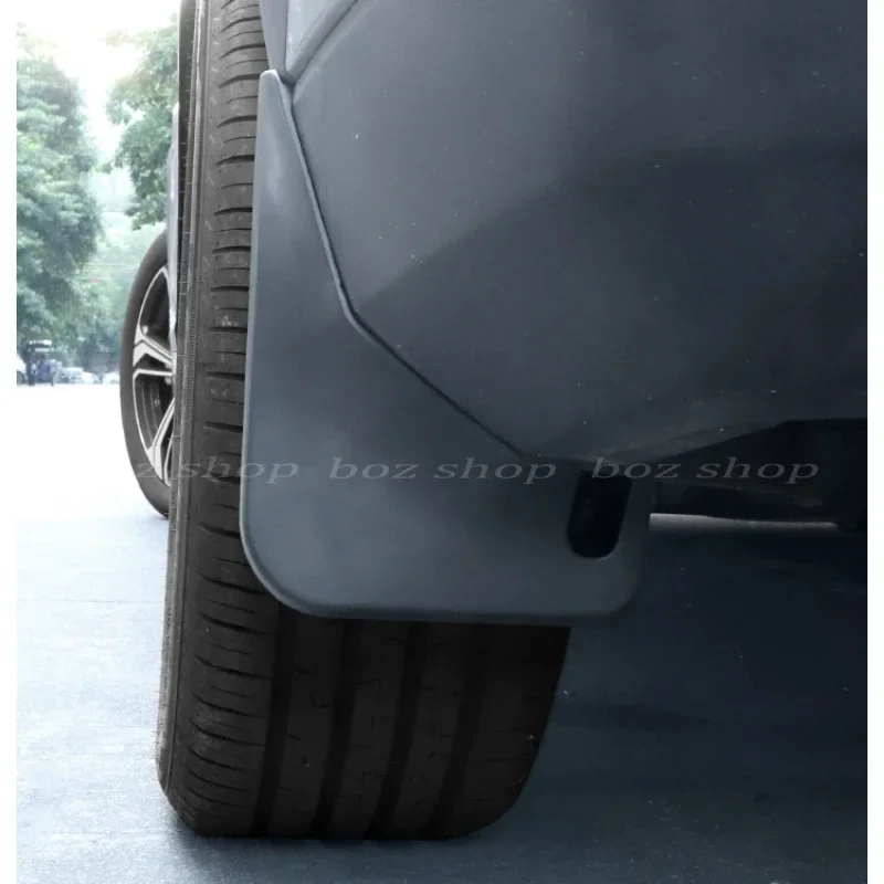 For Geely Galaxy L7 Rear Wheel Lined Fender Anti-sediment Sewage Block Mud Skin Sand Retaining Stone Special Product