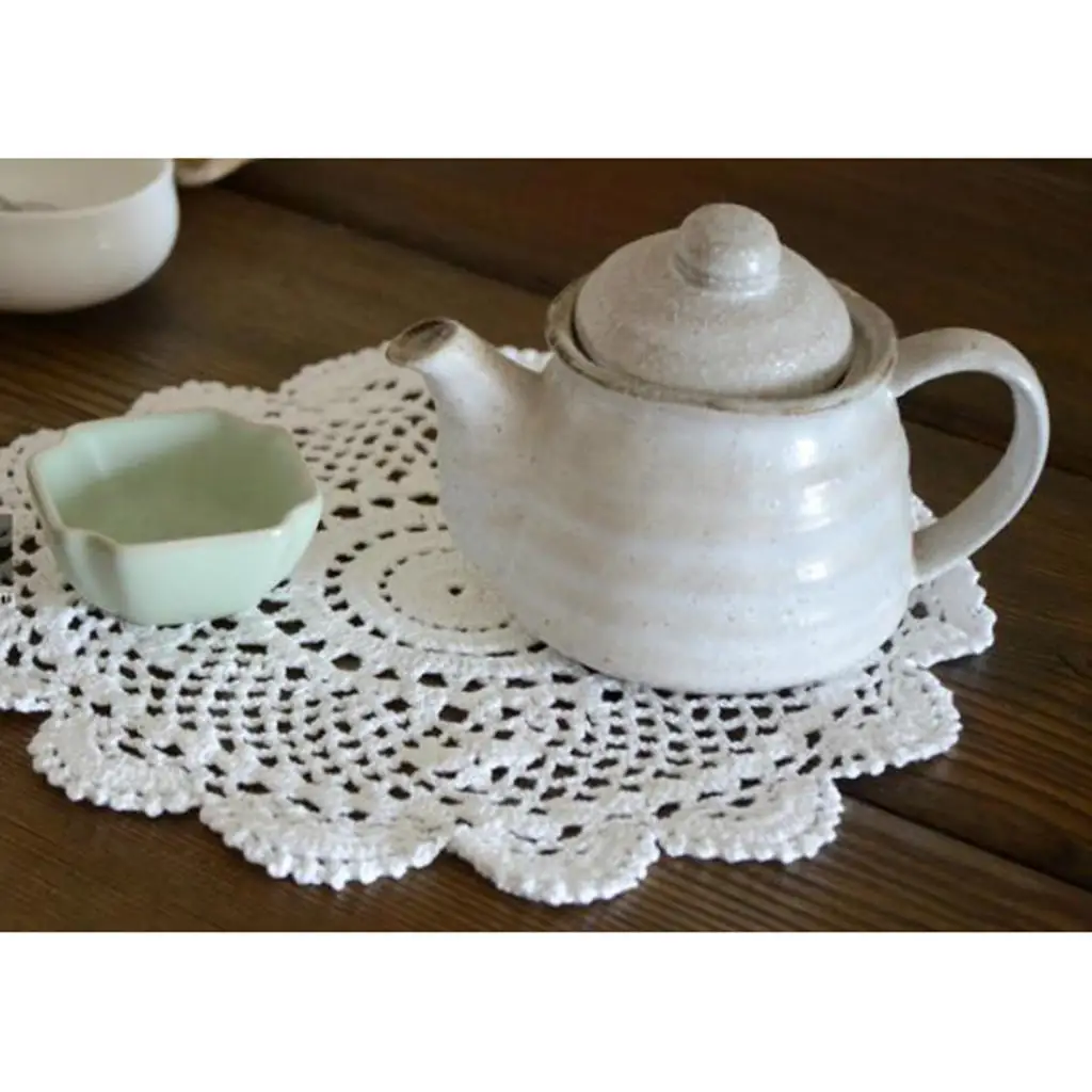 Knitted Lace Placemat Round Floral Cotton Dining Doily Reusable Mat for Hotel Wedding Table Decoration