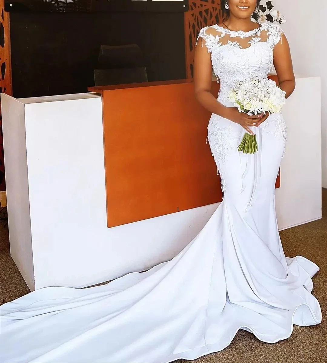 Customized Plus Size Satin Wedding Dresses Beach Mermaid Bridal Gowns Illusion Jewel African Nigerian Lace Appliqued Vestido De image 2