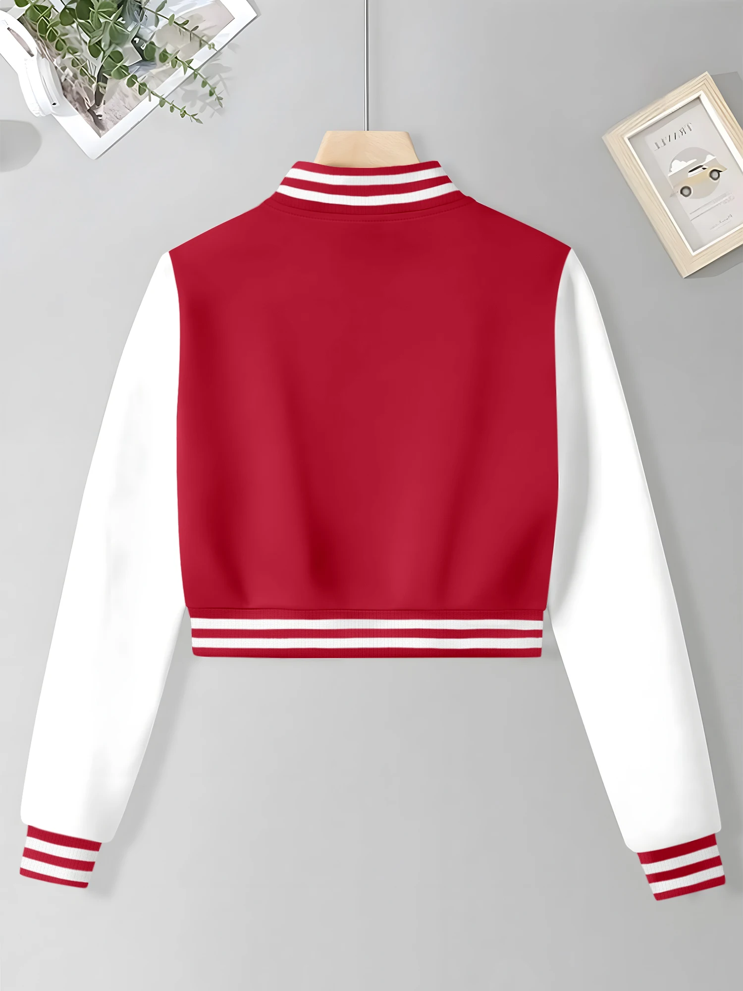 Gen Z Streetwear Women Cropped Button Baseball Jacket Contrast Long Sleeve Striped Edge Loose Daily Bomber Outer Coat