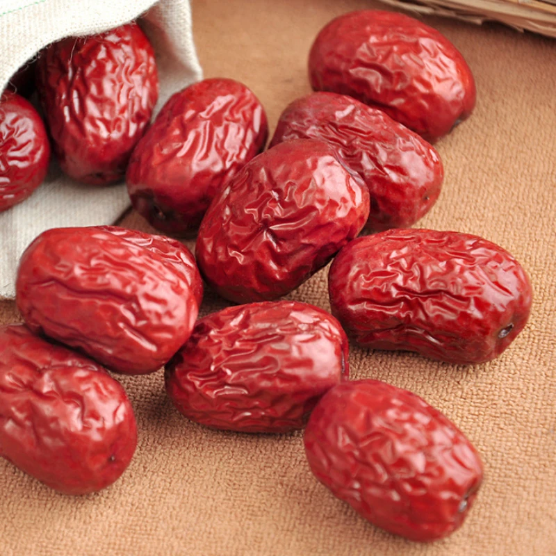 

Christmas Natural Big Dried Red Dates For DIY Bracelet Pendant Christmas Tree Soap Candle Making Materials Home Decor