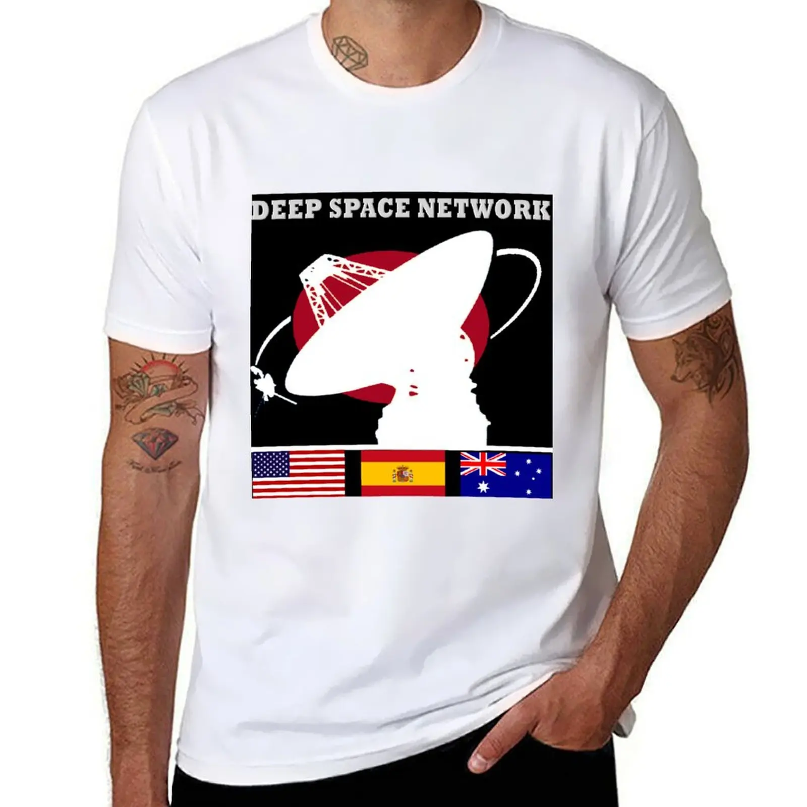 تي شيرت بشعار شبكة الفضاء العميق تي شيرت رجالي للرجال تي شيرت رجالي كاجوال #1