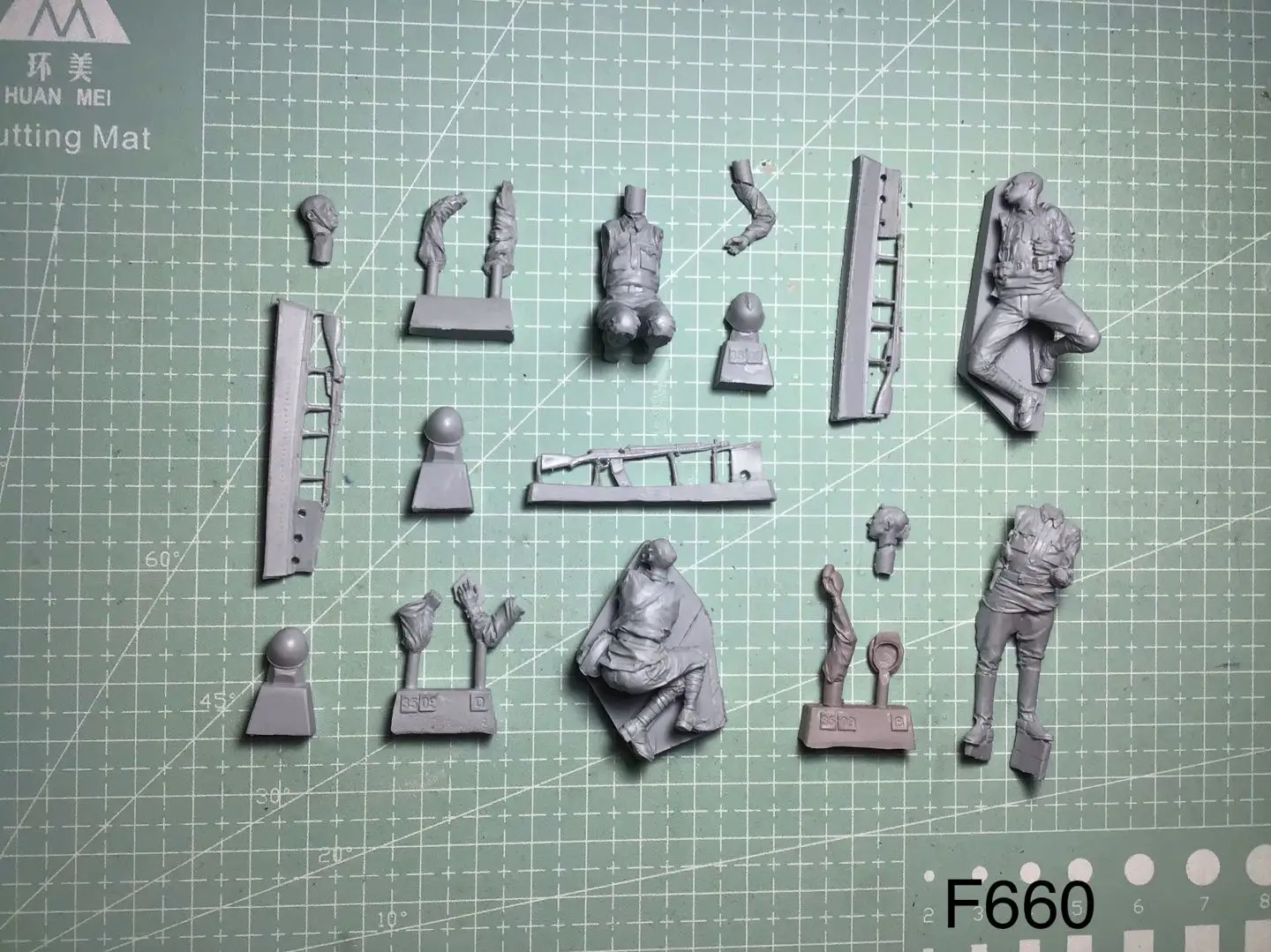 1/35  Resin Model Figure GK， Unassembled and unpainted kit