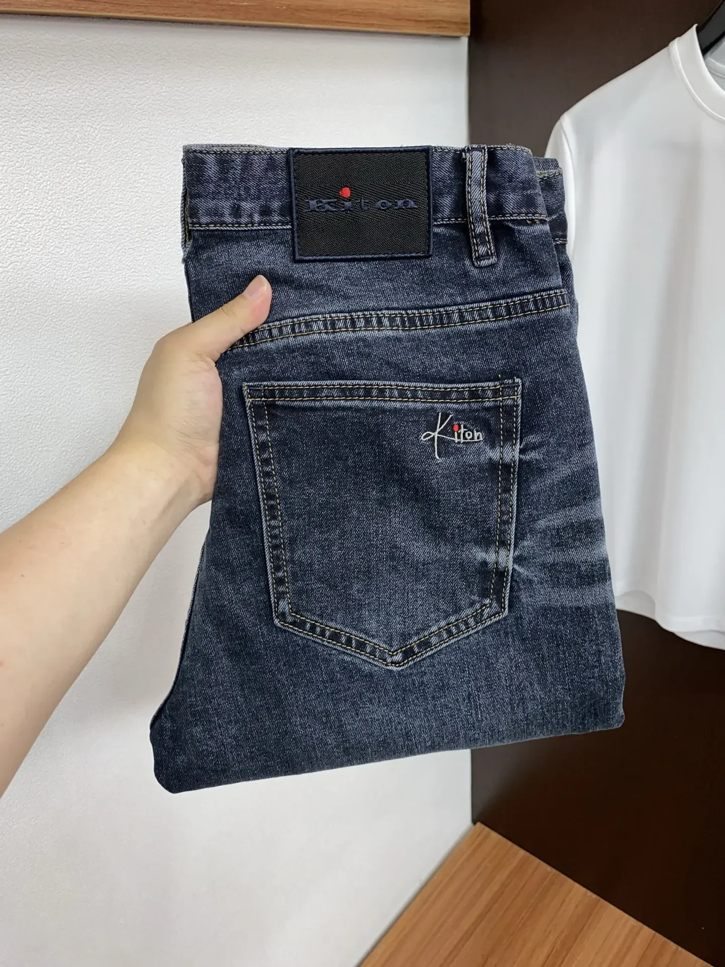 Kiton 2026 early spring latest fashion simple jeans