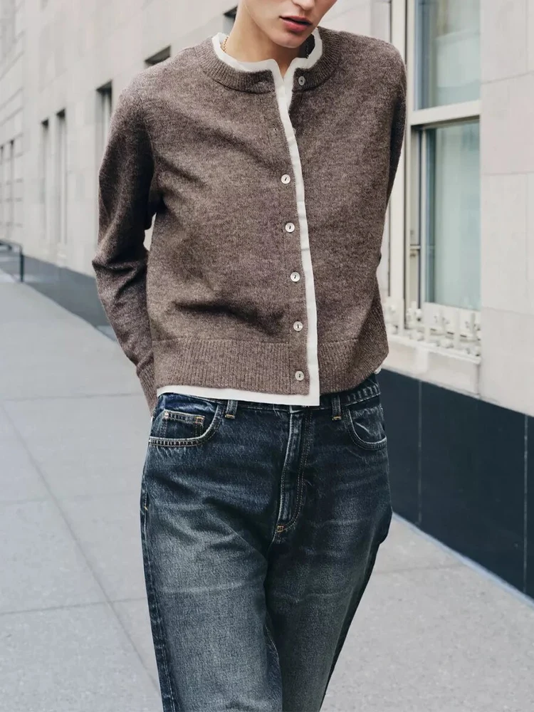 

Новый женский модный универсальный темпераментный вязаный кардиган контрастного цвета в европейском стиле с круглым вырезом, свитер