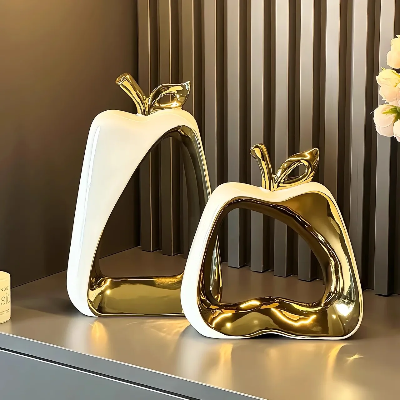 

Light luxury high-end home, new house, living room, TV cabinet, wine cabinet, entry-level entrance, apple ornaments, high-end de