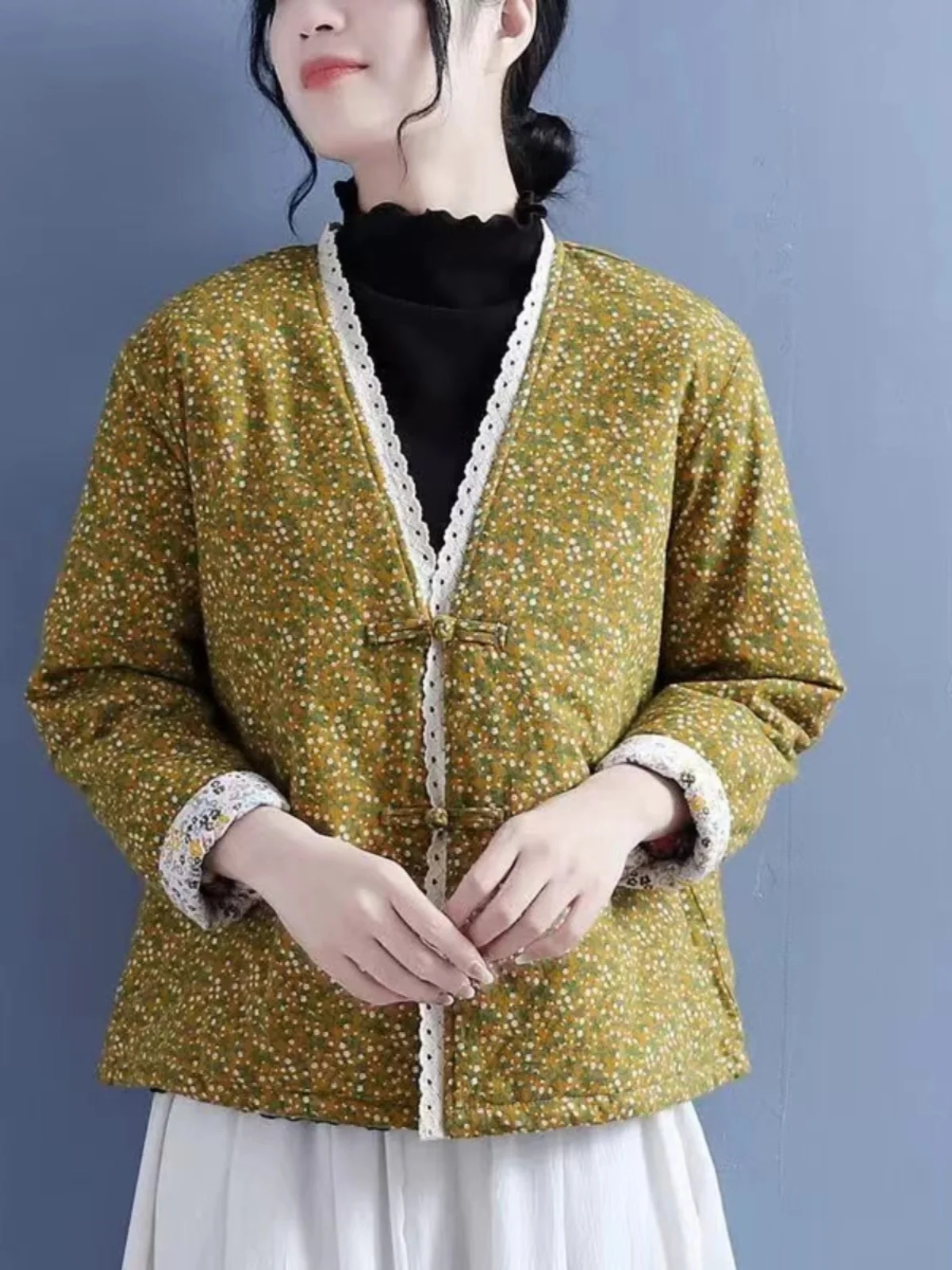 

New Chinese Sle Thiened Cotton Jaet Women's Buttoned Cotton Linen Floral ort Coat Autumn Winter Tea Costume