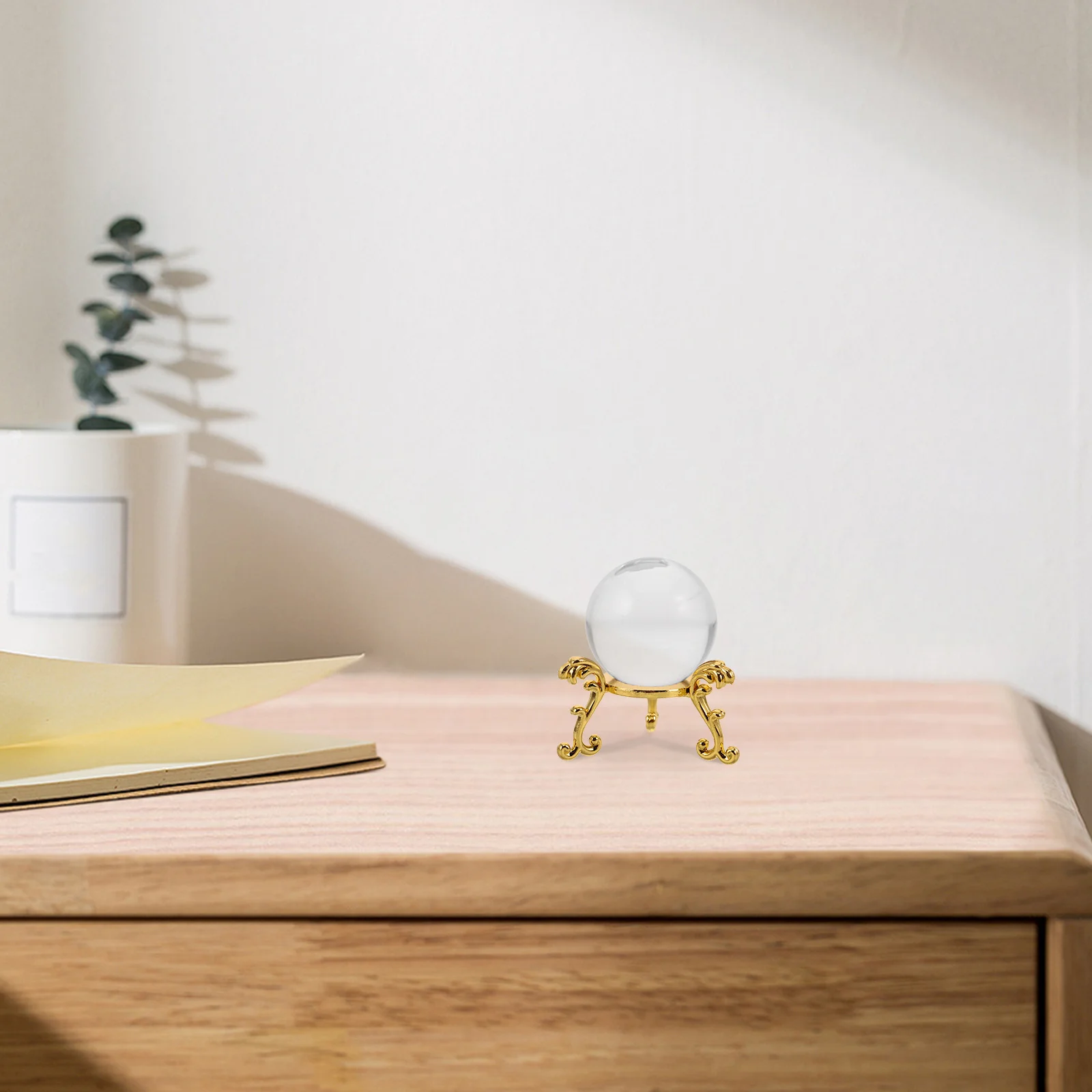 

1Set Crystal Ball Ornament Home Office Table Decor Safe Sturdy Material Gift Crystal Ball Home Decoration Desktop Decoration