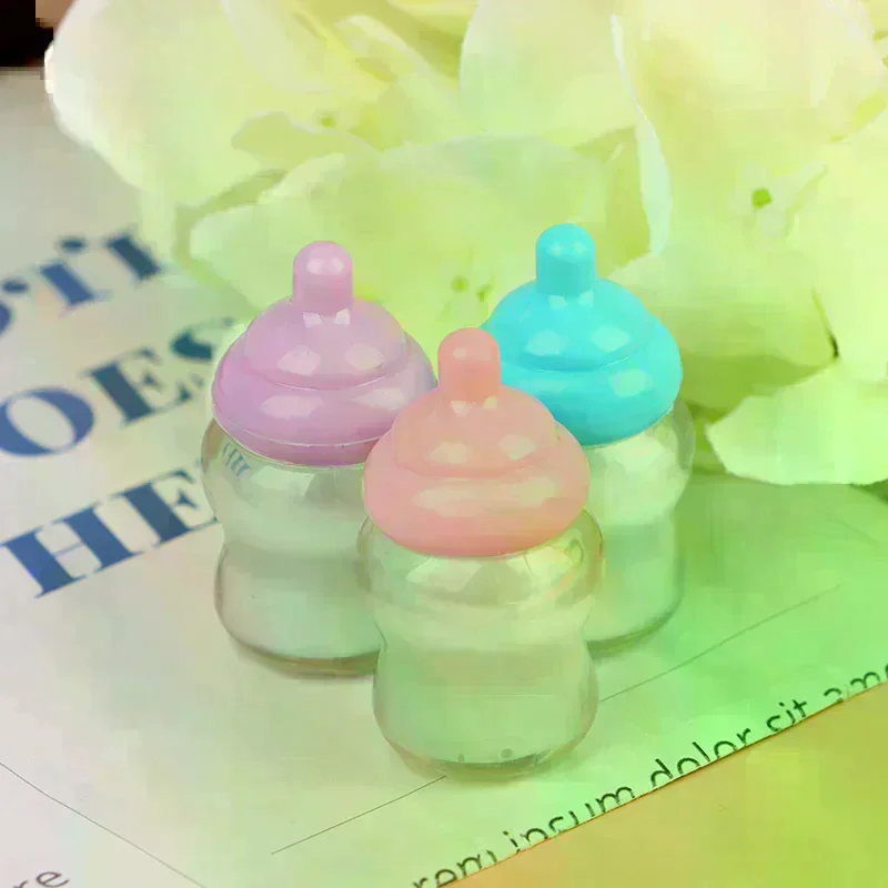 1 Pezzo Giocattolo per Bambini, Mini Biberon e Ciuccio per Bambole, Accessori Fai-da-Te per Casa delle Bambole, Colore Casuale