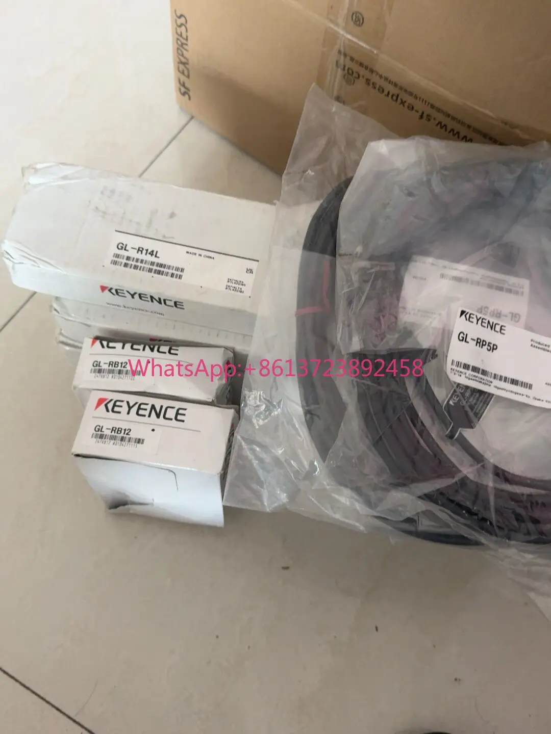 GL-R14L KEYENCE grating with wire and bracket, brand new original and genuine in stock,