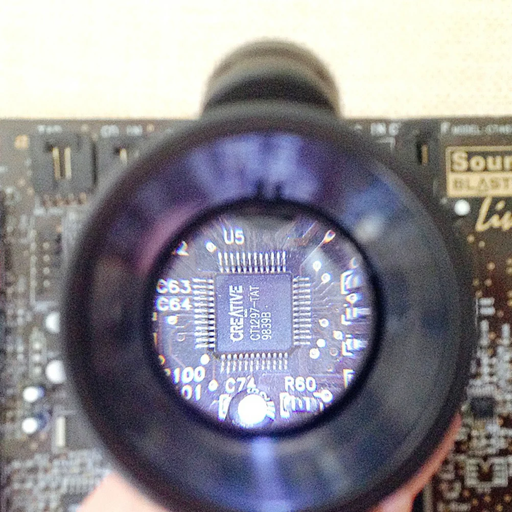 مجموعة واحدة من عدسة مكبرة يرتدي الرأس مقاومة للكسر ومتينة وعملية لكبار السن وإصلاح الساعة عدسة مكبرة مثبتة على الرأس