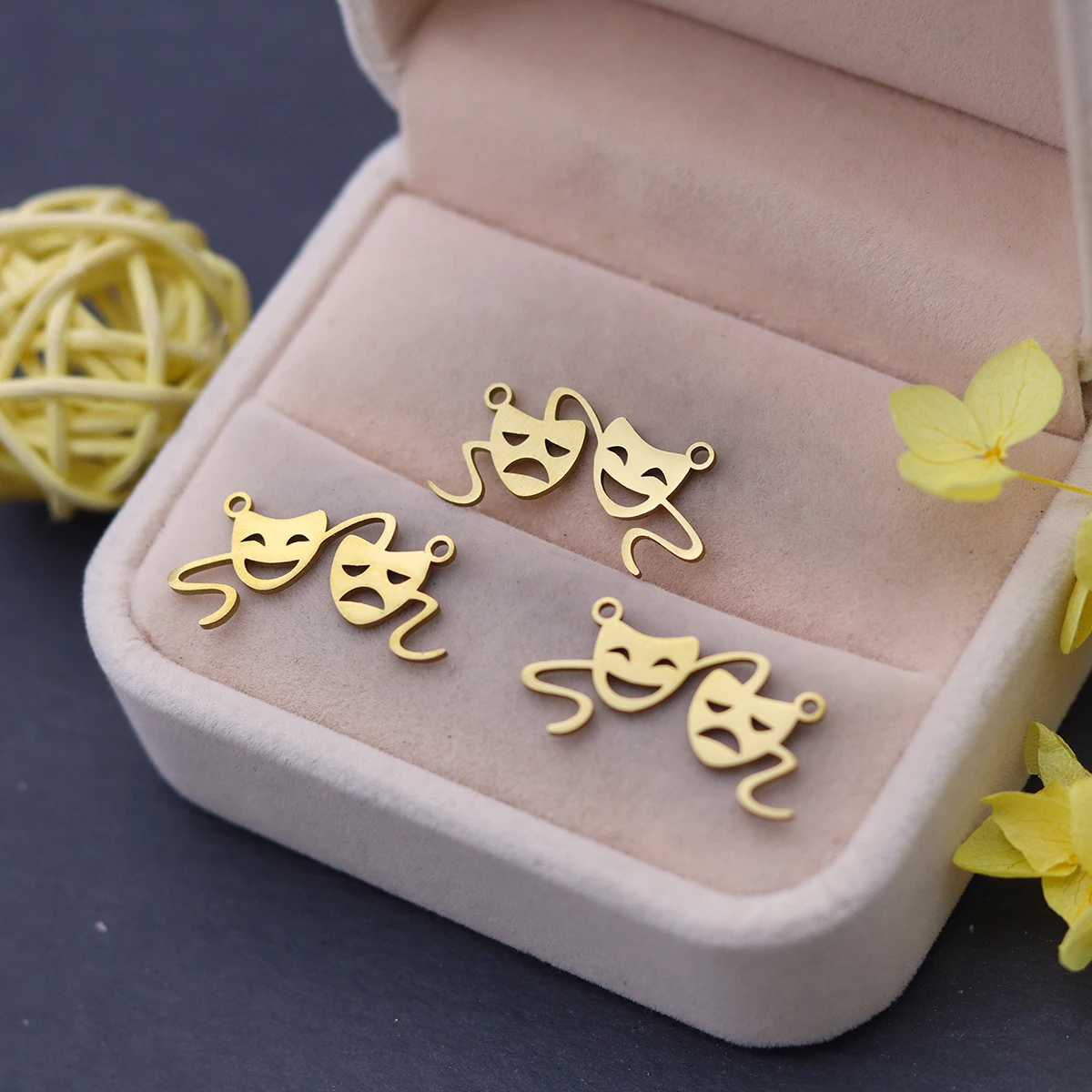 3pcs Drama Mask Charms Stainless Steel Comedy Tragedy Face Pendant Connector for DIY Jewelry Making Necklace Bracelet Wholesale view 5