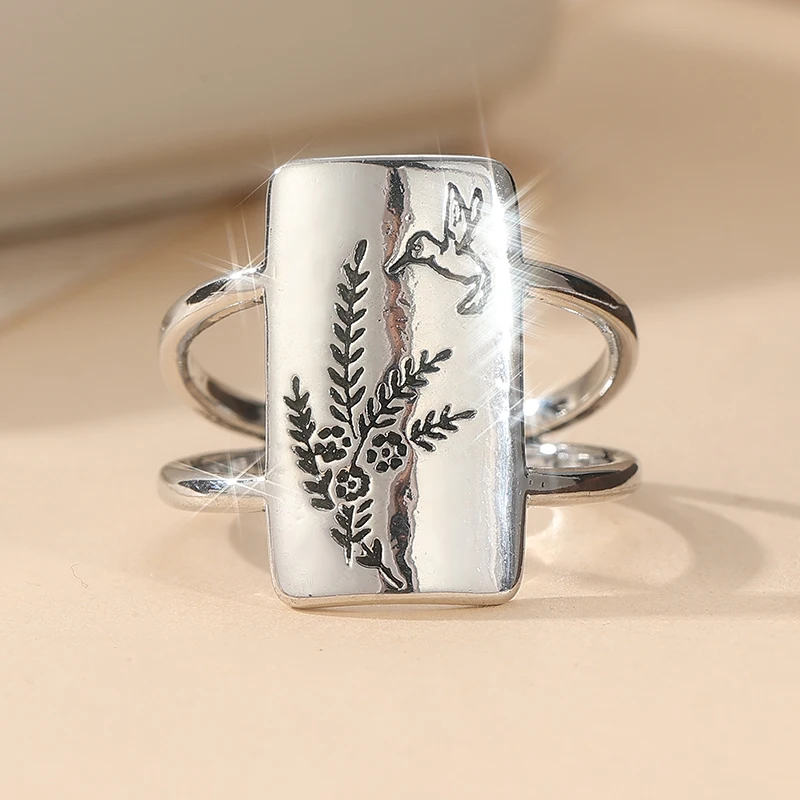 Vintage Silver Color Hand Carving Leaf Bird Women's Ring Square Daily Wear Party Jewelry