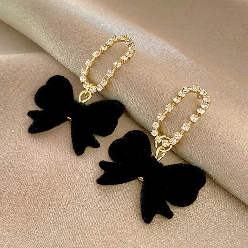 Simple Design Long Pendant Earrings For Eomen Ins Temperament Trendy Bow Earrings Cold Style Full Diamond Retro Earrings