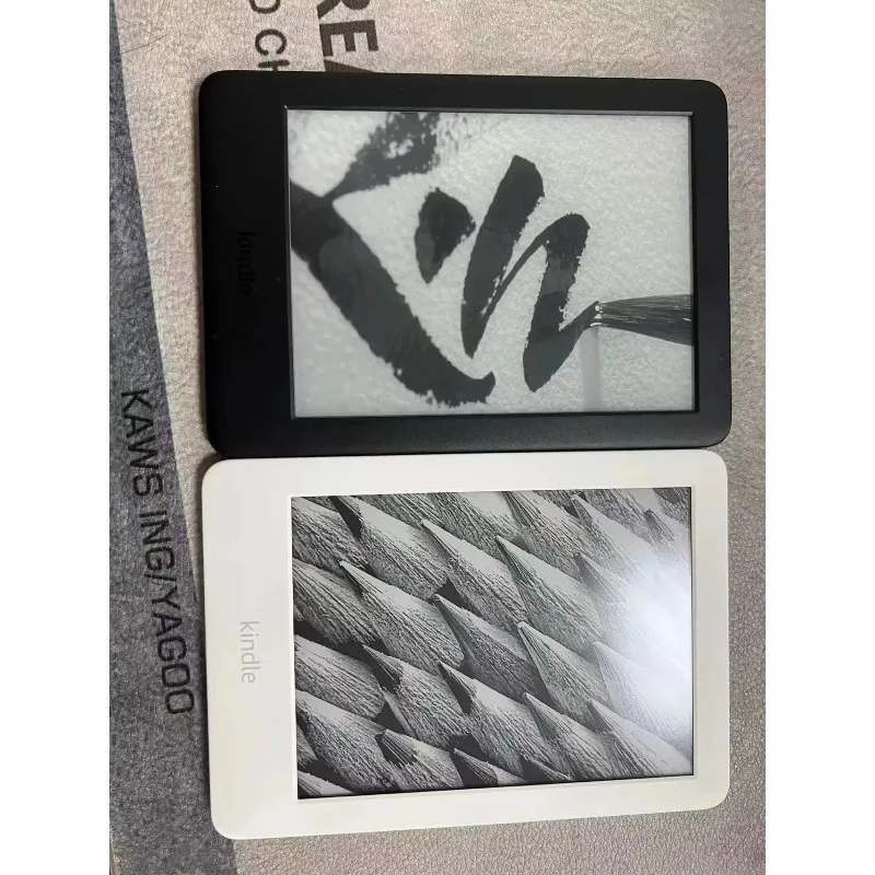 Kindle الأصلي (الجيل العاشر) قارئ إلكتروني بشاشة لمس مقاس 6 بوصات - إضاءة خلفية مدمجة ومزامنة محتوى حساب Kindle الكتاب الإلكتروني #4