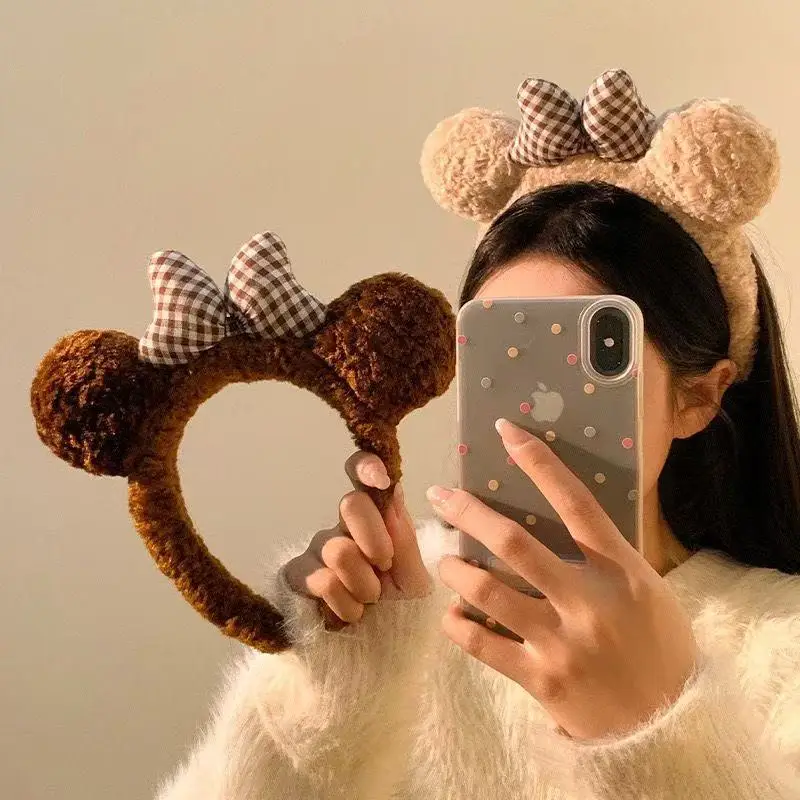 

Cute little bear bow-shaped cartoon hairband, versatile and trendy, perfect for face-washing, animal-themed amusement park, trav