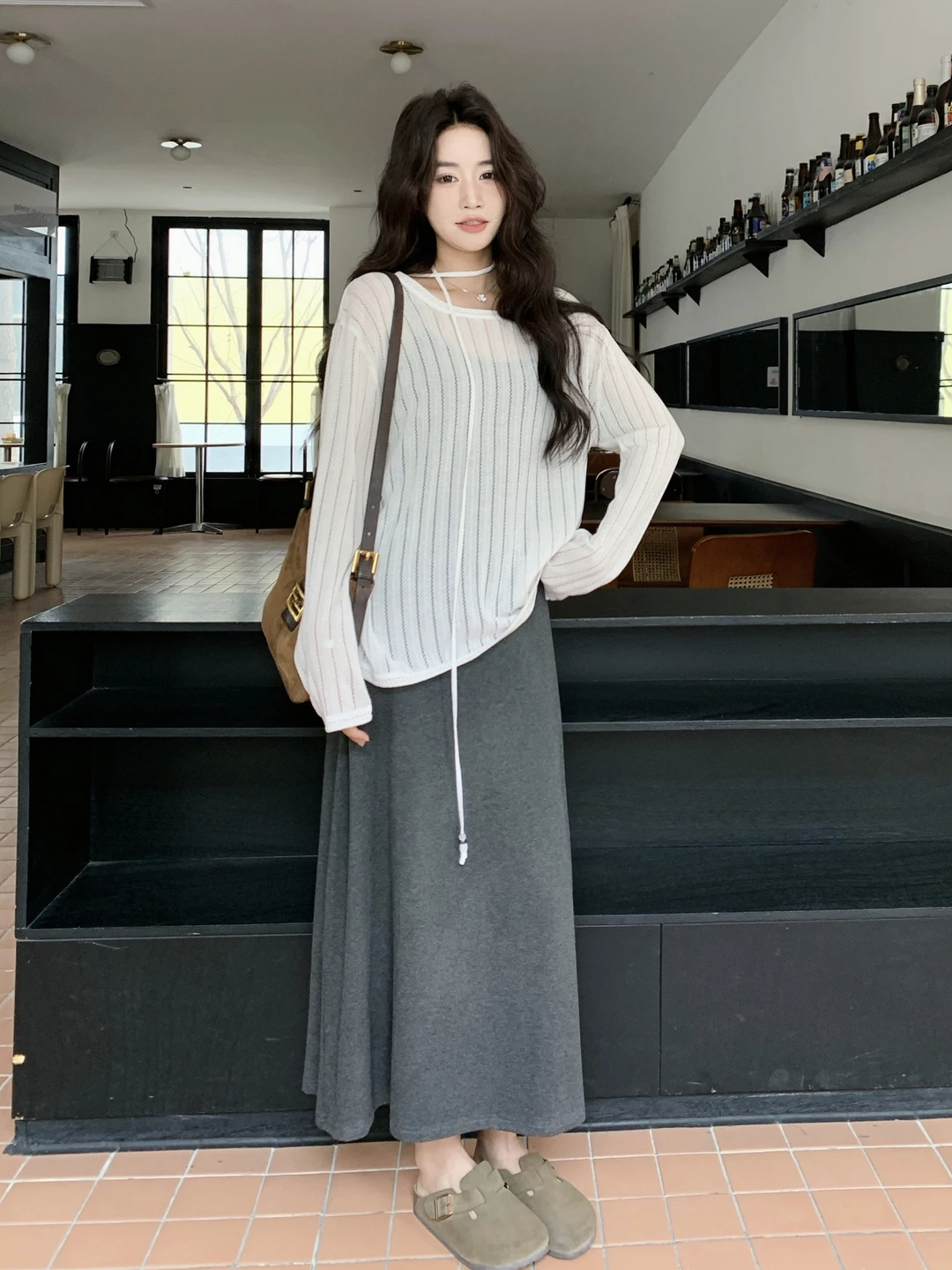 

Laid-back Style White Knitted Cover-Up Dress Set Women's Casual Loose Two-piece Spring Autumn New Fashion Strap Dresses