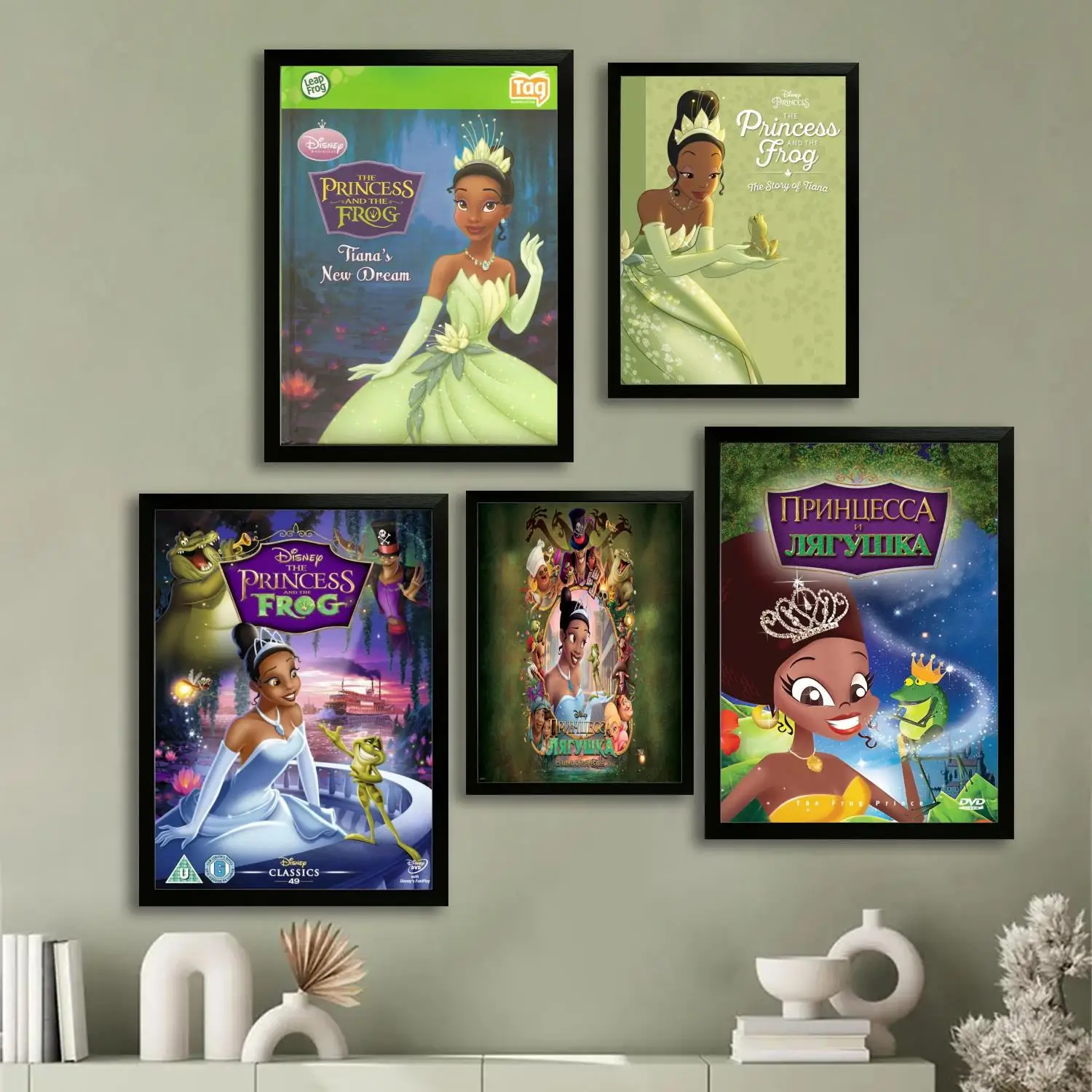 

The Princess and the Frog Canvas Art Poster and Wall Art, Picture Print, Modern Family Bedroom Decor,Decorative painting