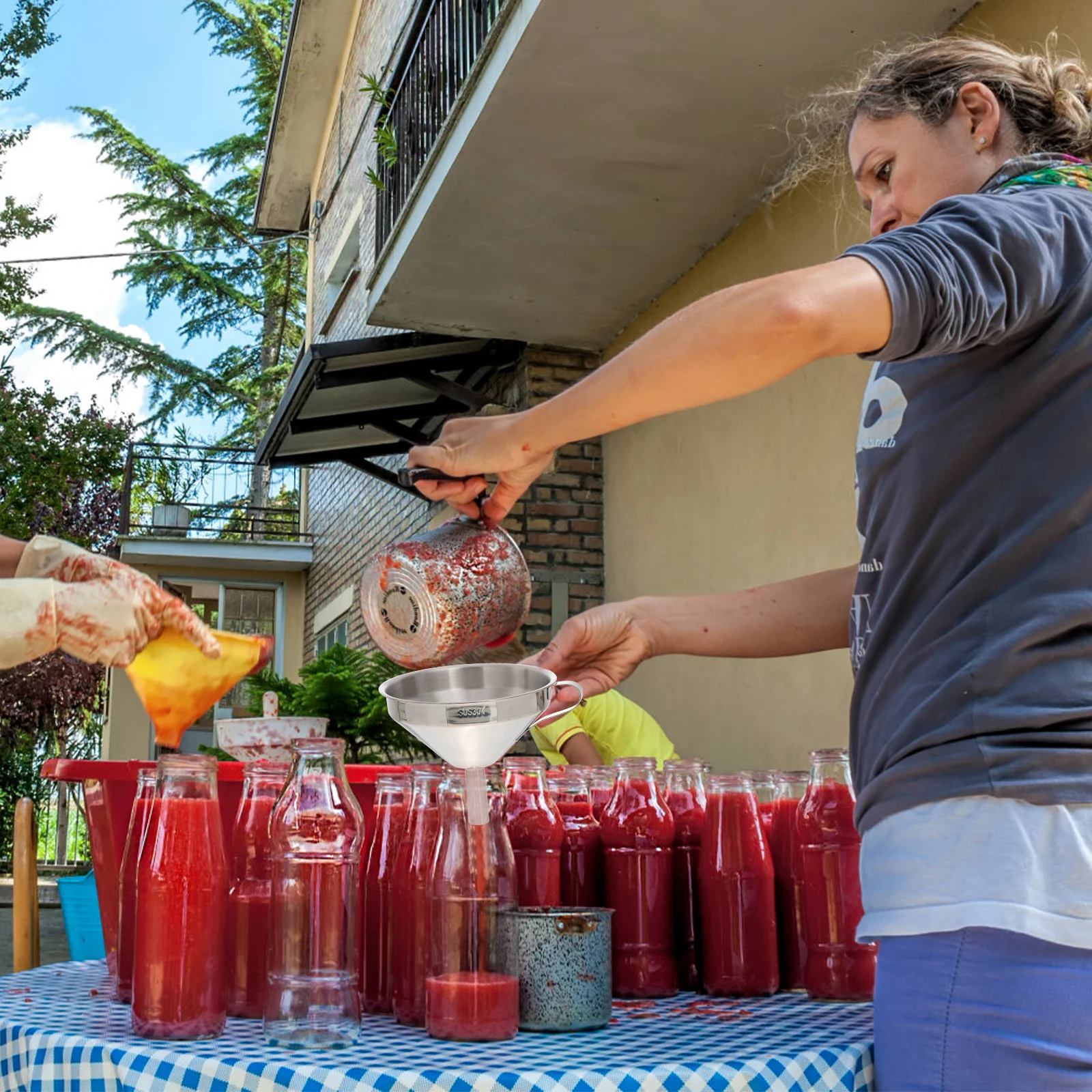 

Stainless Steel Funnel Kitchen Tool Soy Sauce Filter Oil Transferring Flasks Liquid Wine Dispensing Dry Ingredients