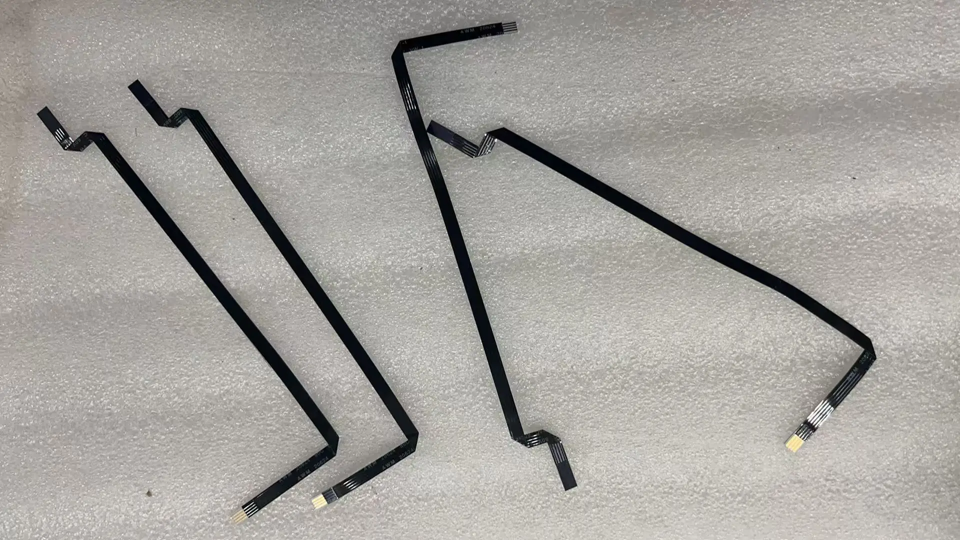 Brand NEW 593-1049 922-9161 V-Sync Cable for imac 27