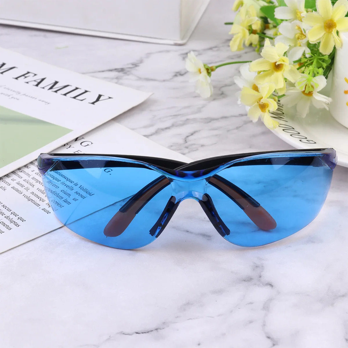 

Anti-fog Goggles Protective Glasses Outdoor Spittle Baffle Light
