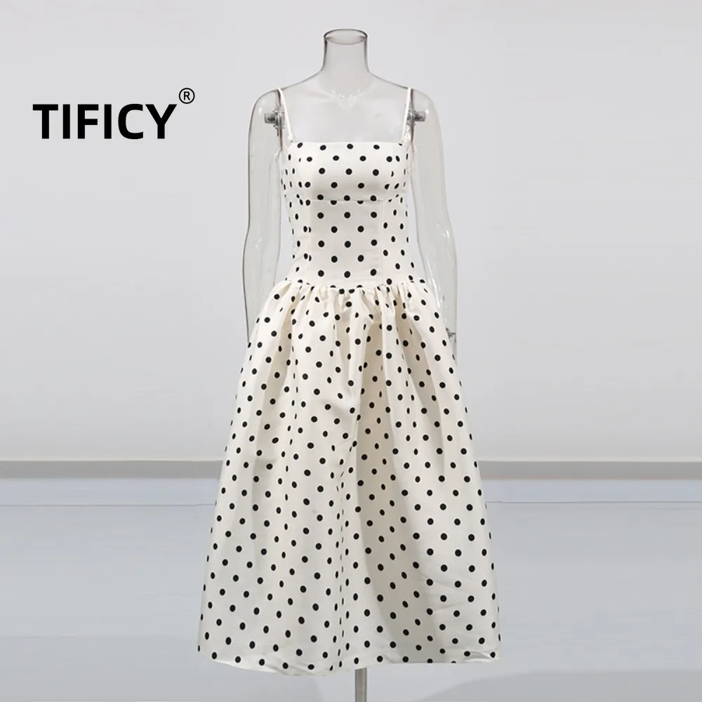 

High Street French Retro Polka Dot Printed Camisole Long Dress Women's Spring New Collection Waist Hugging Vacation Style Dress