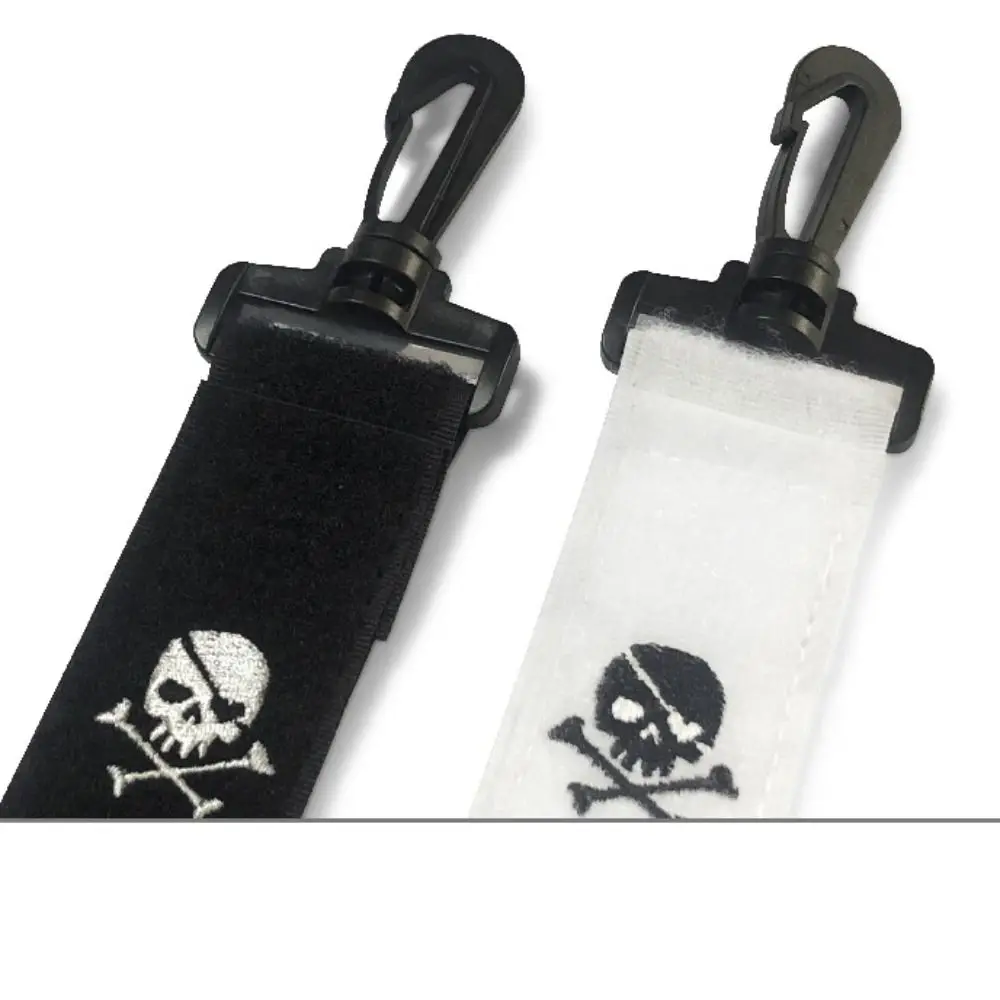 Skull Pattern Polyester Golf Accessories Golf Wiping Cloth Magic Tape Cleaning Towel Golf Towel Carabiner Golf Cleaning Towel