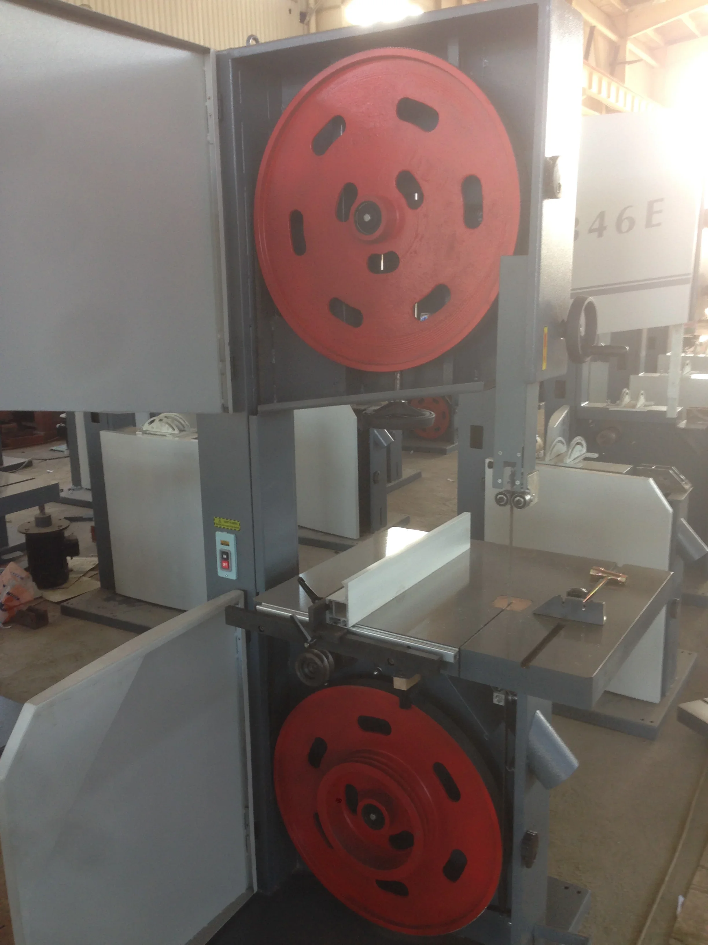 Madeira corte banda Vertical Saw Machine, 20"