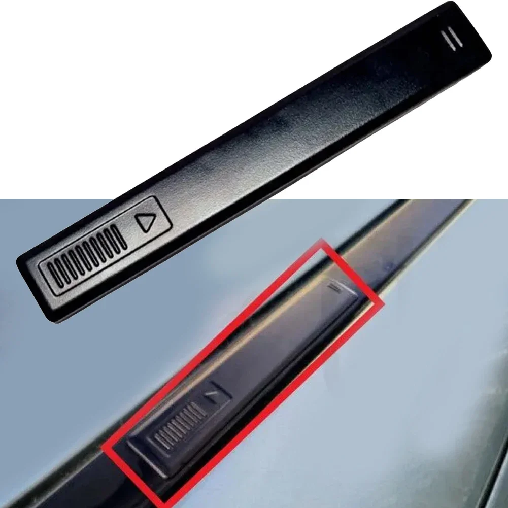 Newest Hot Sale For Suzuki SWIFT Roof Rack Bars Hole Top Moulding Clip Cover 78132-68L01 Black Accessories For Vehicles