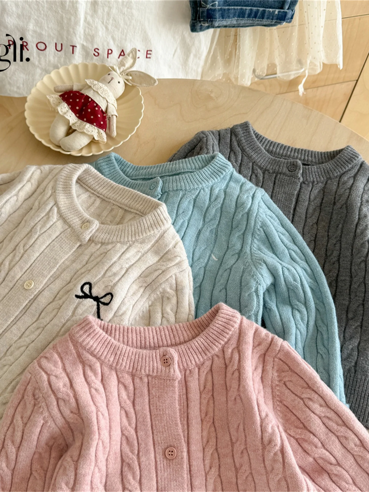 

Girls Knitted Sweater Spring Autumn Fashion Baby Pure Color Versatile Long Sleeve Cardigan Coat Soft Regular Fit Online Exclu...