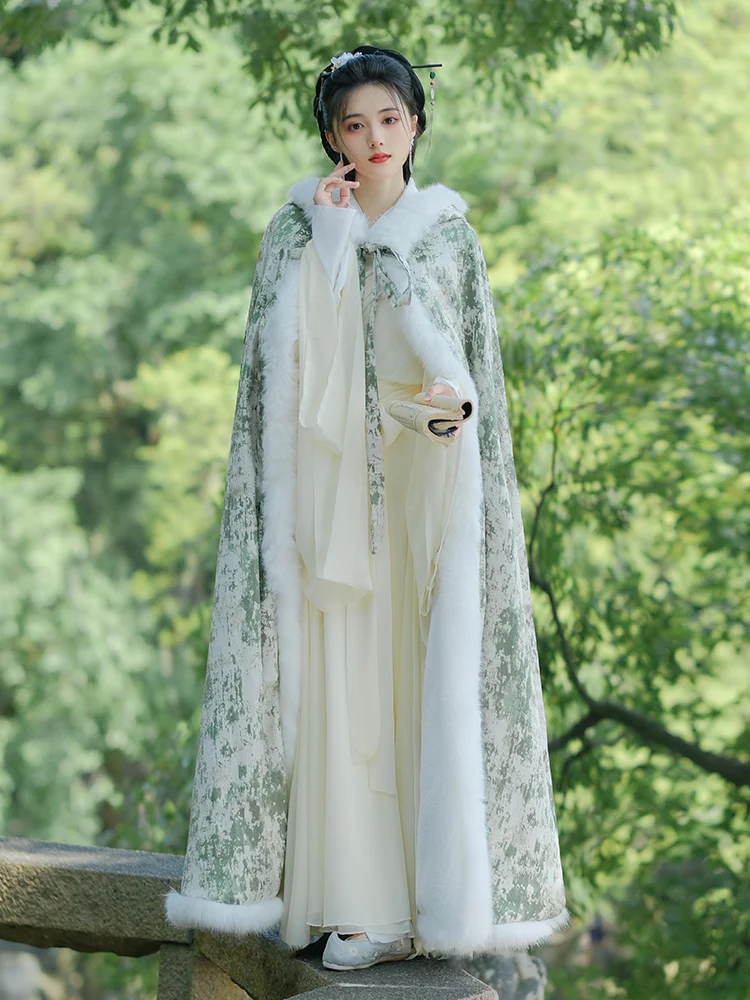 

Green Cloak Hanfu Women's National Style Small Fresh Plush Thickened Warm Cloak Fur Collar Shawl Winter