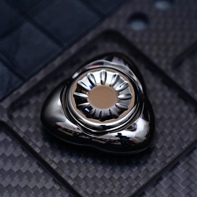 Seiko Intelligent Manufacturing EDC Sugar Pack Drie pagina's Smooth Feel Mechanisch Metaal Fidget Spinner Decompressiespeelgoed