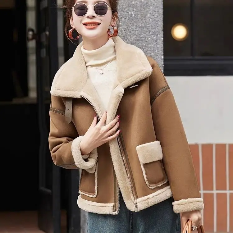 

Leather Fur Integrated Lamb Plush Jacket Women's Winter 2024 New Thickened Short Cotton Coats Winter Jacket Khaki XK240