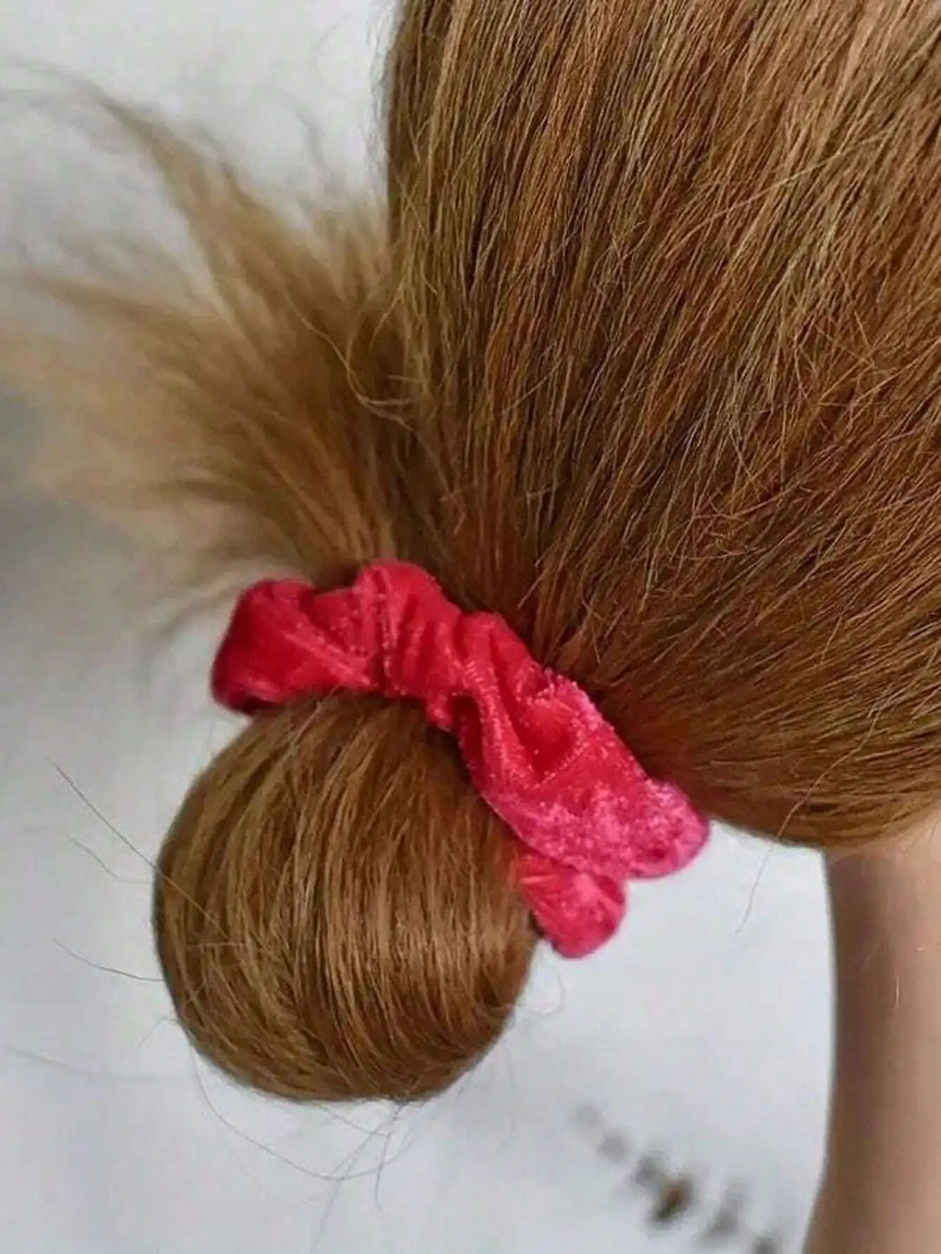 

Набор из 6 женских бархатных аксессуаров для волос: повязка на голову, резинка для волос, заколка-краб, браслет для спа-процедур, ухода за кожей и макияжа