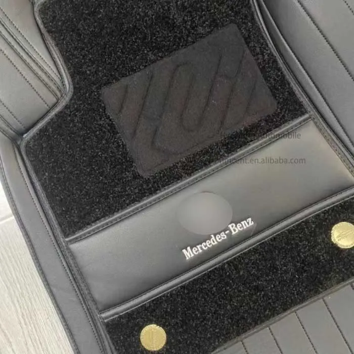 カスタム高品質二層車本革フットマットメルセデス · ベンツ GLB 2020-2024 車のフロアマット