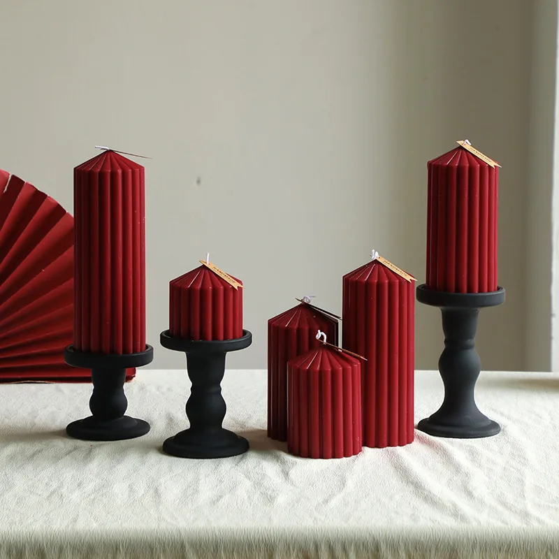 Vintage Wine Red Cylindrical Ins Aroma Candle, French Romantic Wedding Candle Household Candlestick Decoration