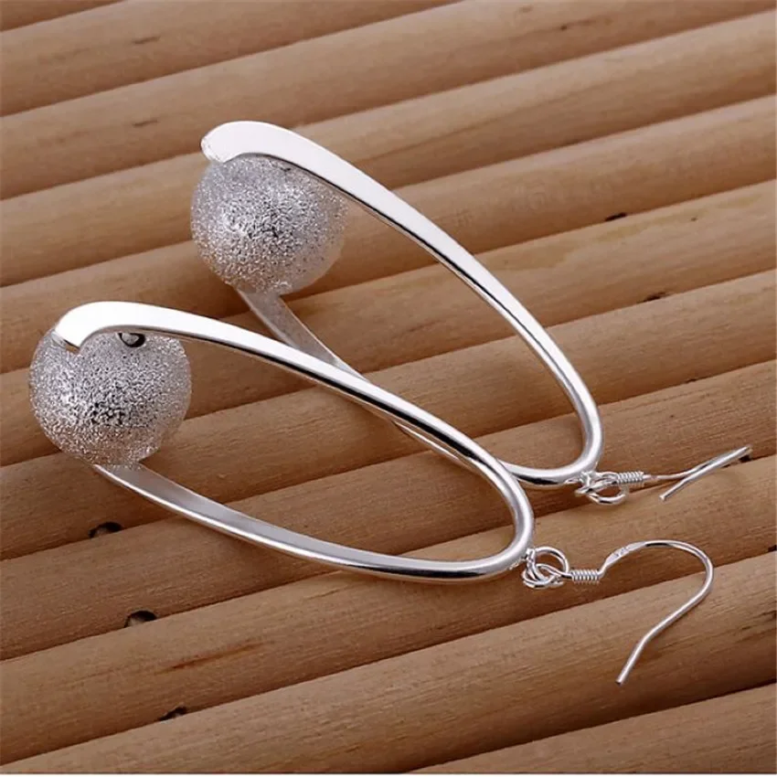 hot selling Retro Exquisite trend accessories  silver color earrings high quality fashion classic burst models jewelry