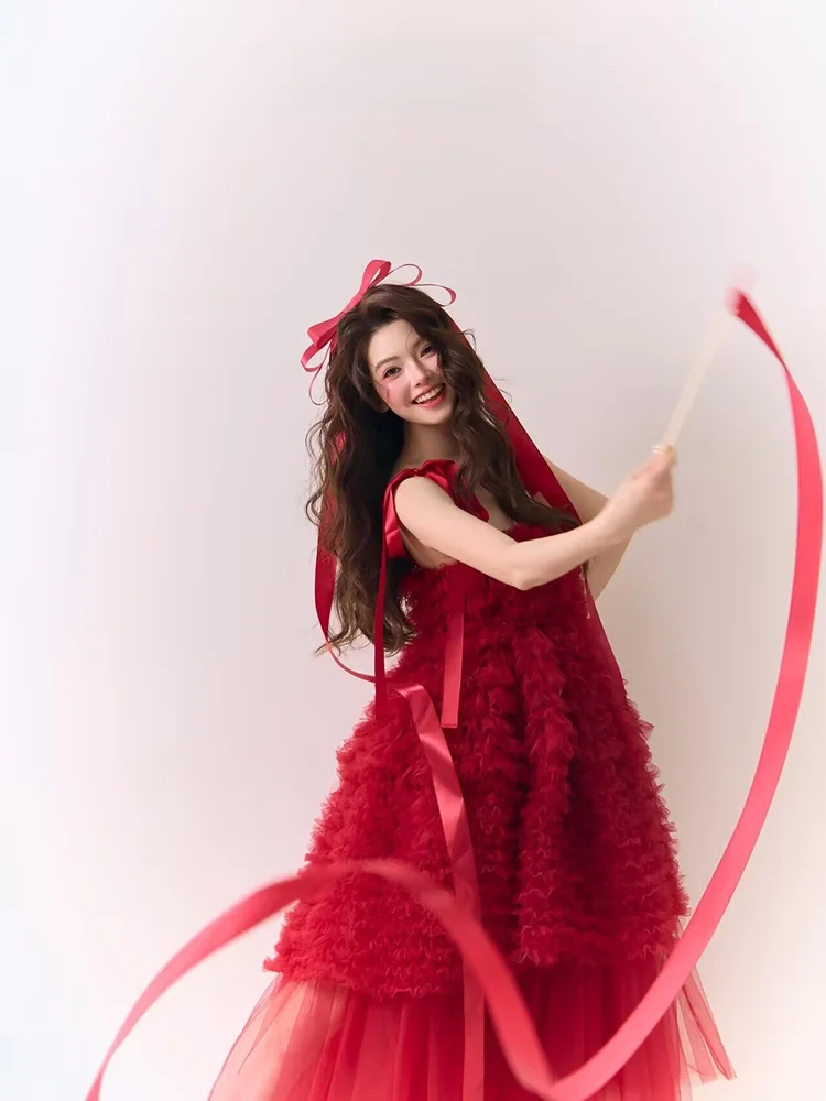 

Sweet Red Birthday Girl Portrait Dress Artistic Costume for Studio Photography Cute Young Lady Dress Summer 2025 Women's Fashion