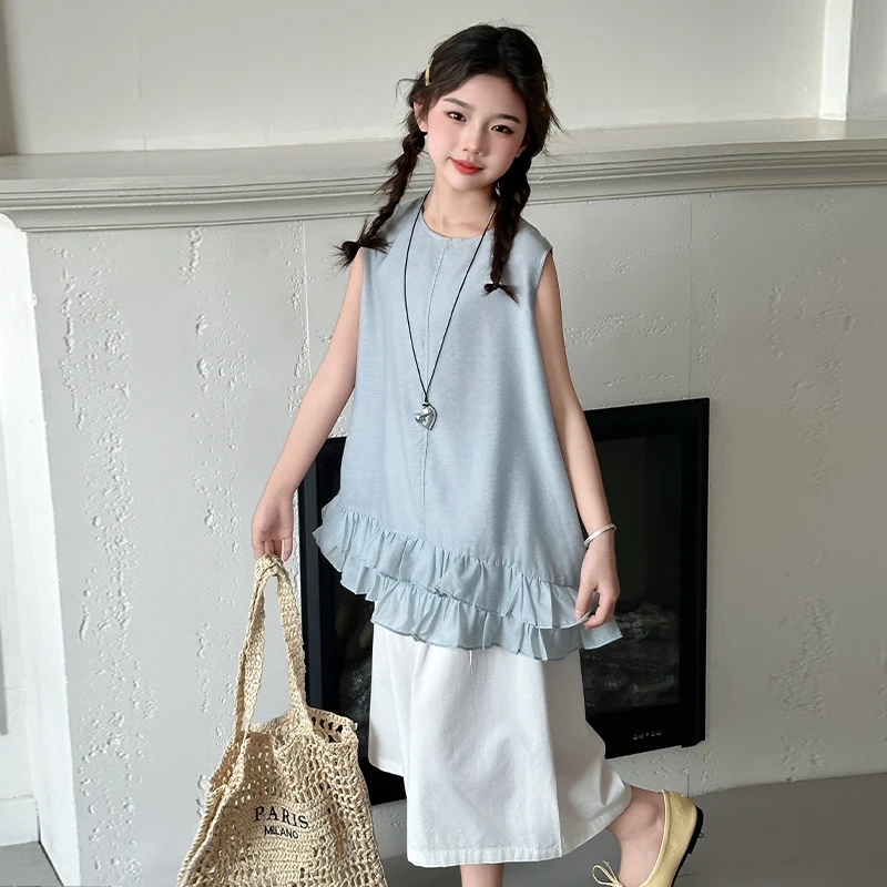 

Children Clothes Girl Summer Blue Sleeveless Ruffle Hem Top and White Wide Leg Mid-length Pants 2026 Loose Breathable