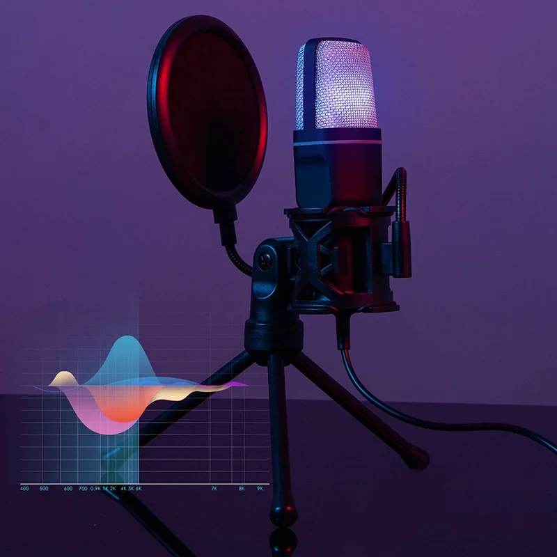 Vendite calde Microfono a condensatore da tavolo con cancellazione del rumore RGB Set di supporti per microfono luminoso a sette colori Strumento per microfono per videogiochi