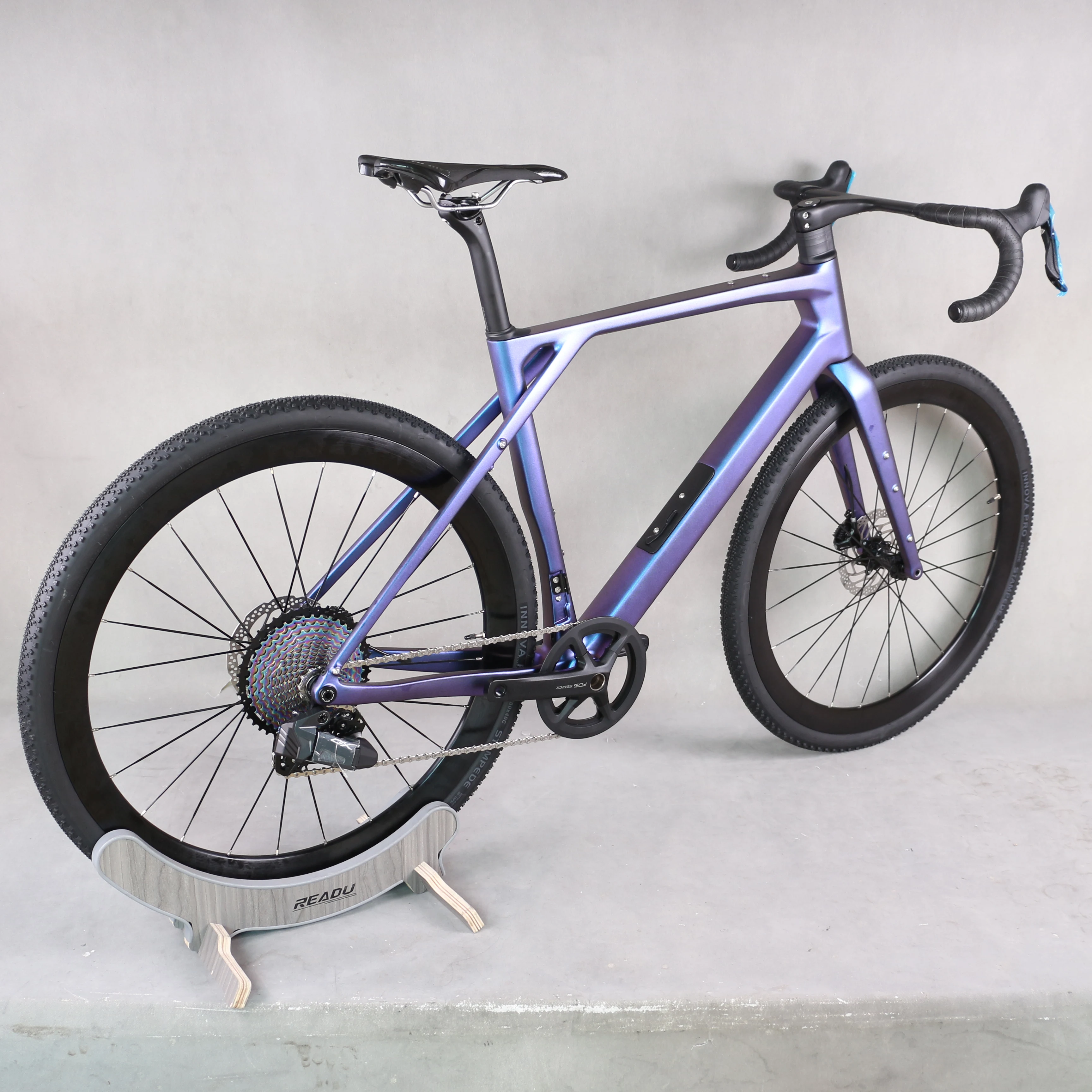 دراجة جرافيل كاملة من Chameleo - مراجعة Carbon Gravel Frame Disc Brake 700C وسعره