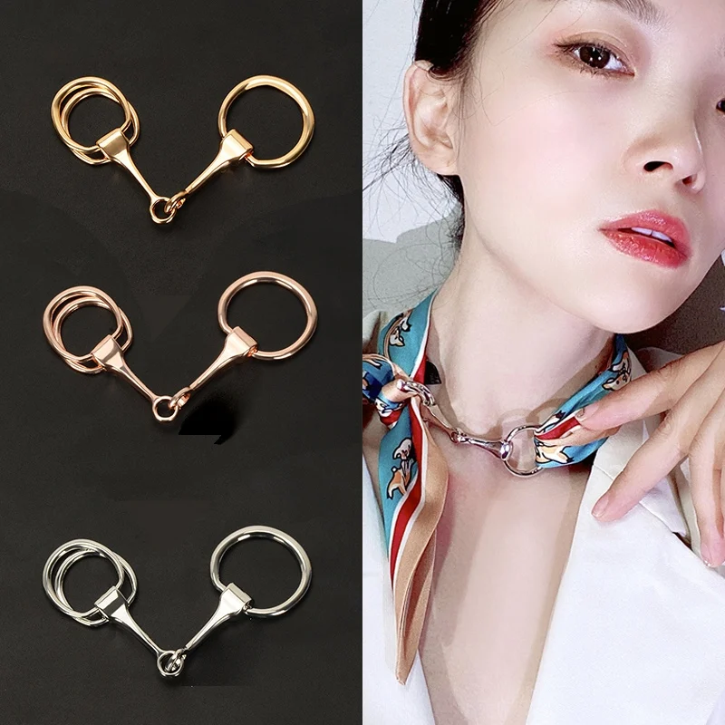 2pcs Simple Scarf Clip Crystal Brooches Silk Scarf Buckle Hollow Bow Scarves Buckle Holder Shawls Jewelry Clothing Accessories