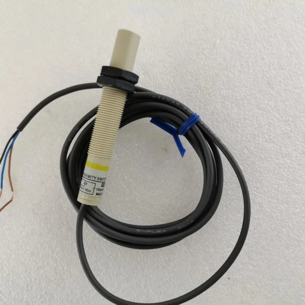 New Original Price Advantage E3fa-lp22-f2 Photoelectric Sensor Pnp 2m Through-beam M12 2m Cable