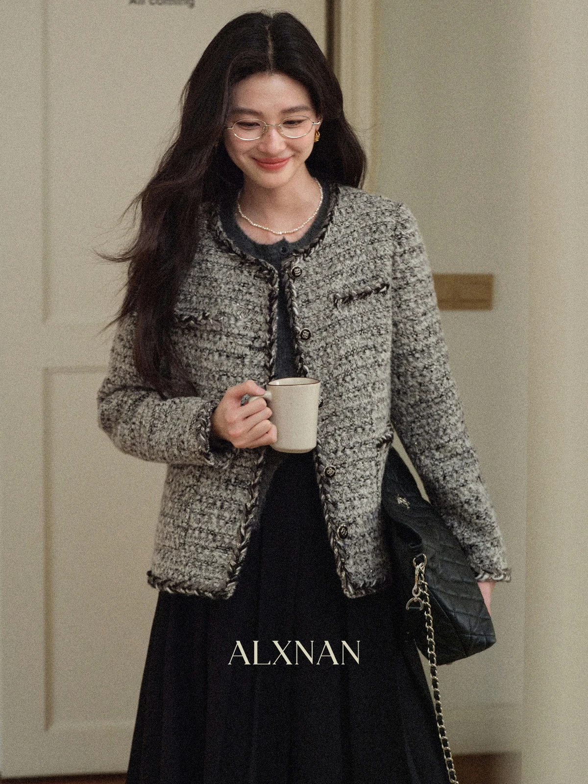 

ALXNAN Gray Short Jacket Women Autumn Wool Round Neck Straight Elegant Coats 2025 Casual Office Lady Long Sleeve Jackets L578132